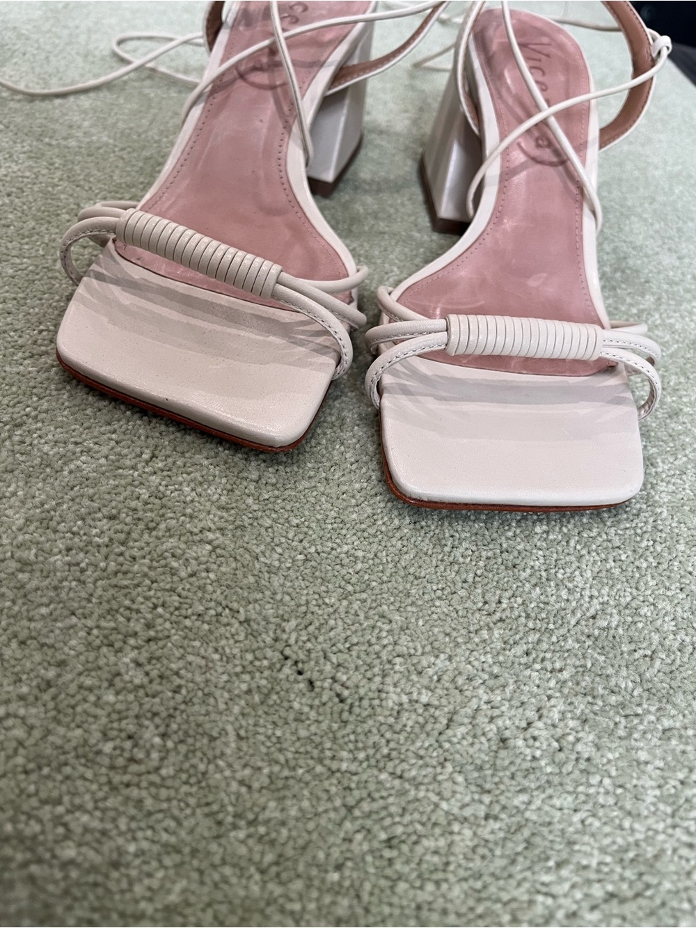 NWOT Vicenza Strappy Cream Block Heel Sandals Ankle Tie Free People - Picture 8 of 11